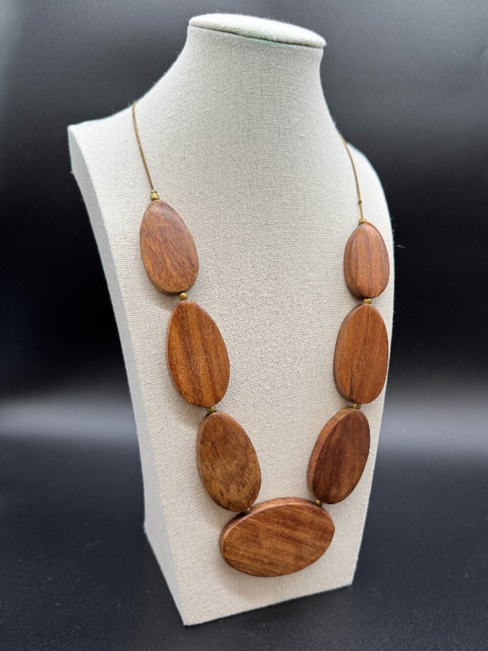 Eclectic Wooden Necklace Flat Ovals Antique Gold Tone Beads and Chain *READ*